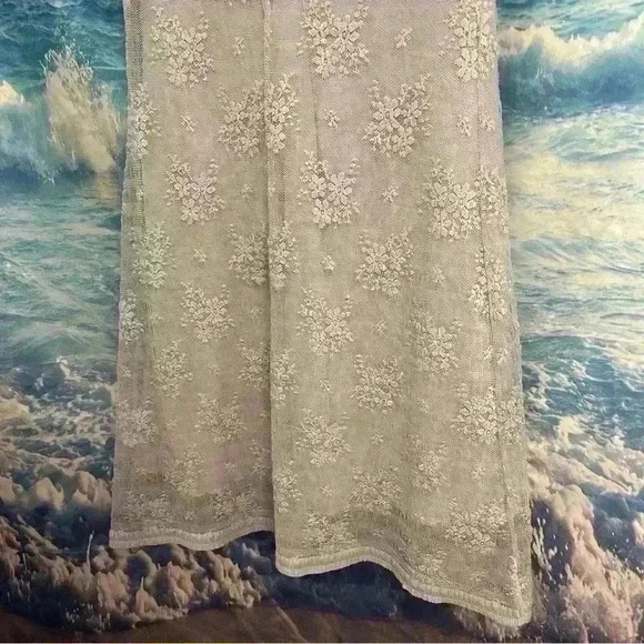 Lace Topper Brand Off-White Light Gray Floral Short Dress - Picture 8 of 10